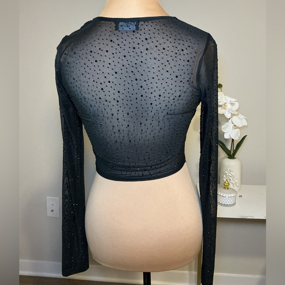 Elegant Black Bustier Top - Picture 2 of 6